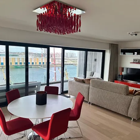 Apartman Open Zicht Op En Zee/strandzicht, Groot Zuidterras, 3 Slpks, 125m², Dubbele Garage Ostende